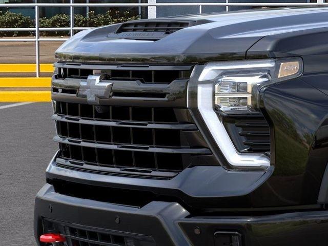 Chevrolet Silverado 2500HD LT Crew Cab Long Box 4WD 2026