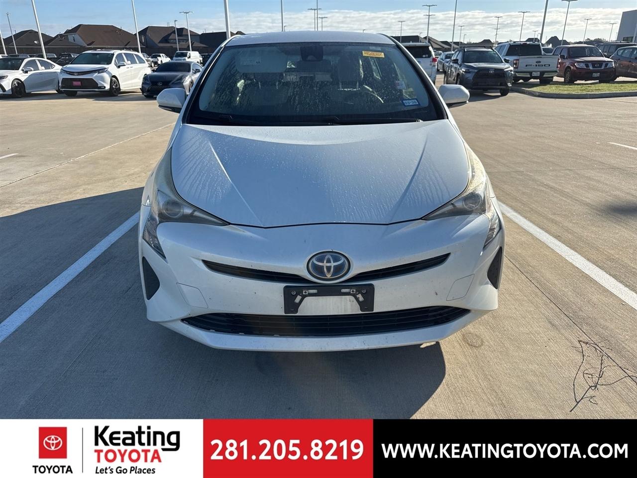 Toyota Prius Two 2017