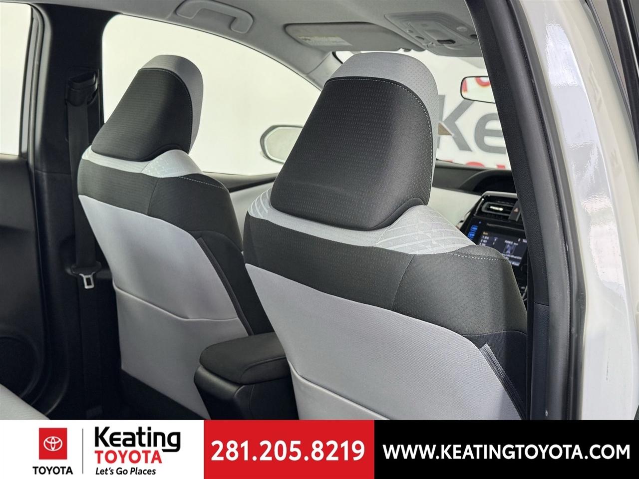 Toyota Prius Two 2017