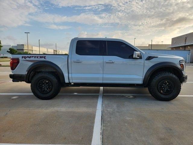 Ford F-150 Raptor SuperCrew 4WD 2024