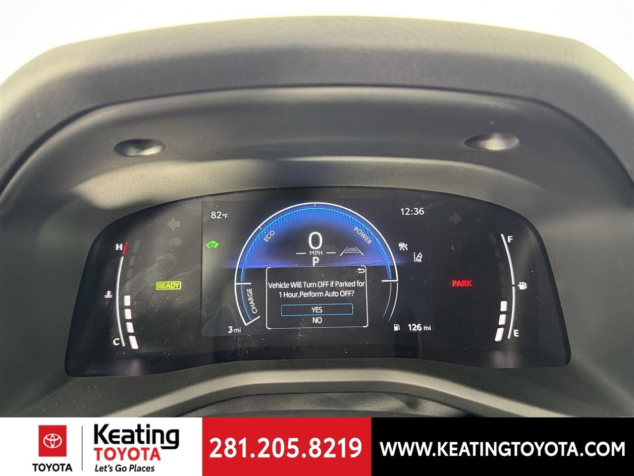 Toyota Camry Hybrid XLE 2026