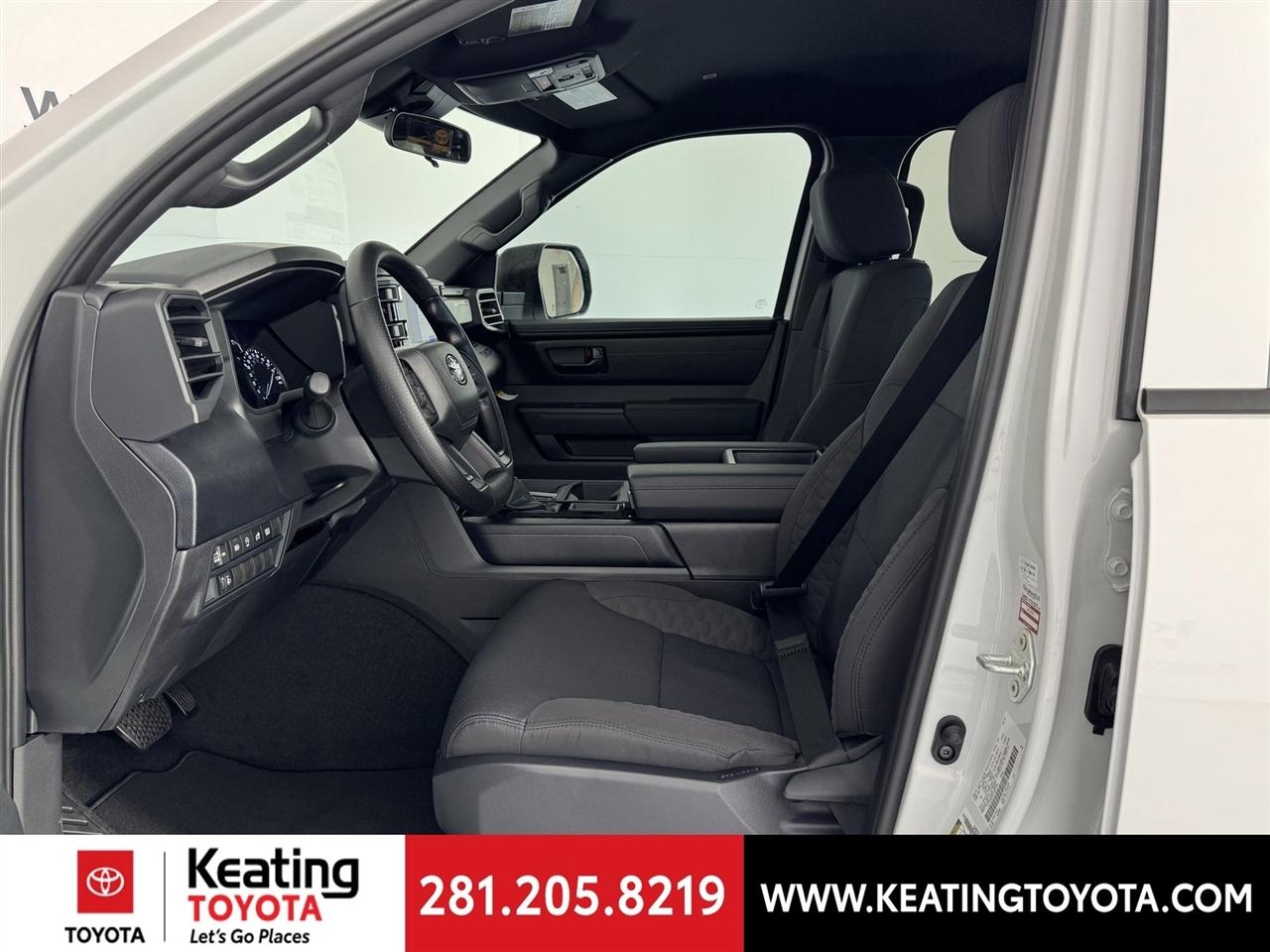 Toyota Tundra SR CrewMax 2WD 2026