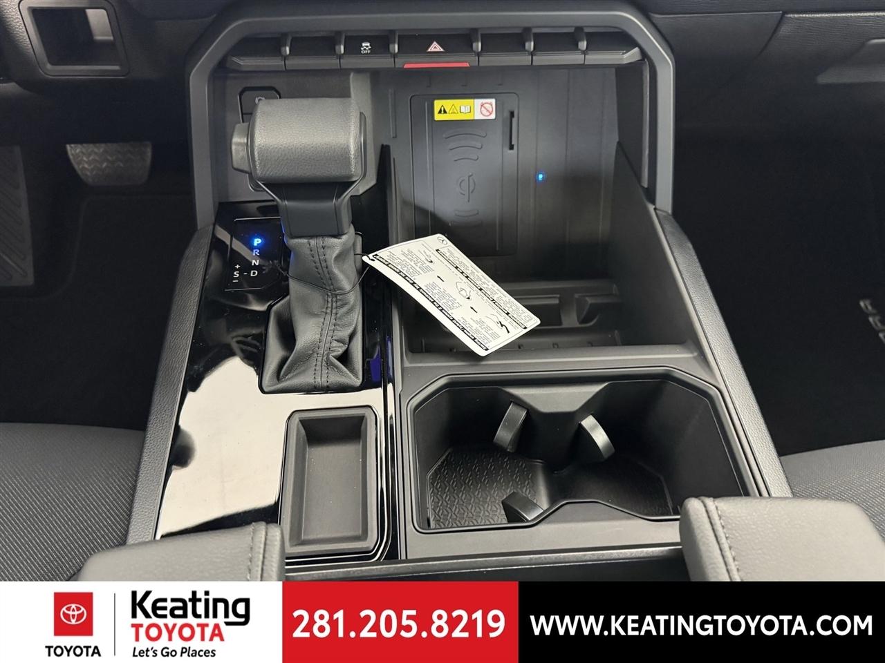 Toyota Tundra SR CrewMax 2WD 2026