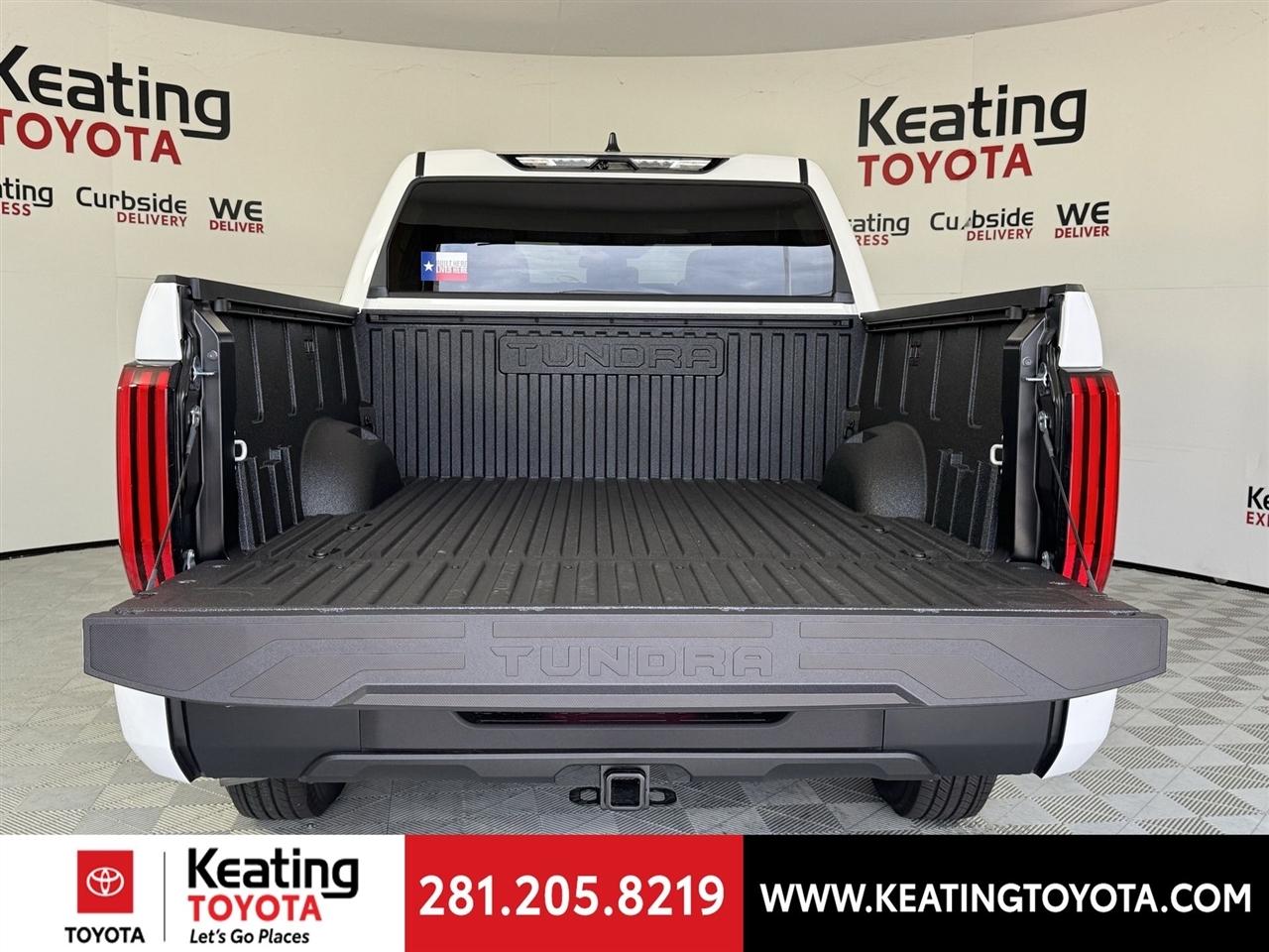 Toyota Tundra SR CrewMax 2WD 2026