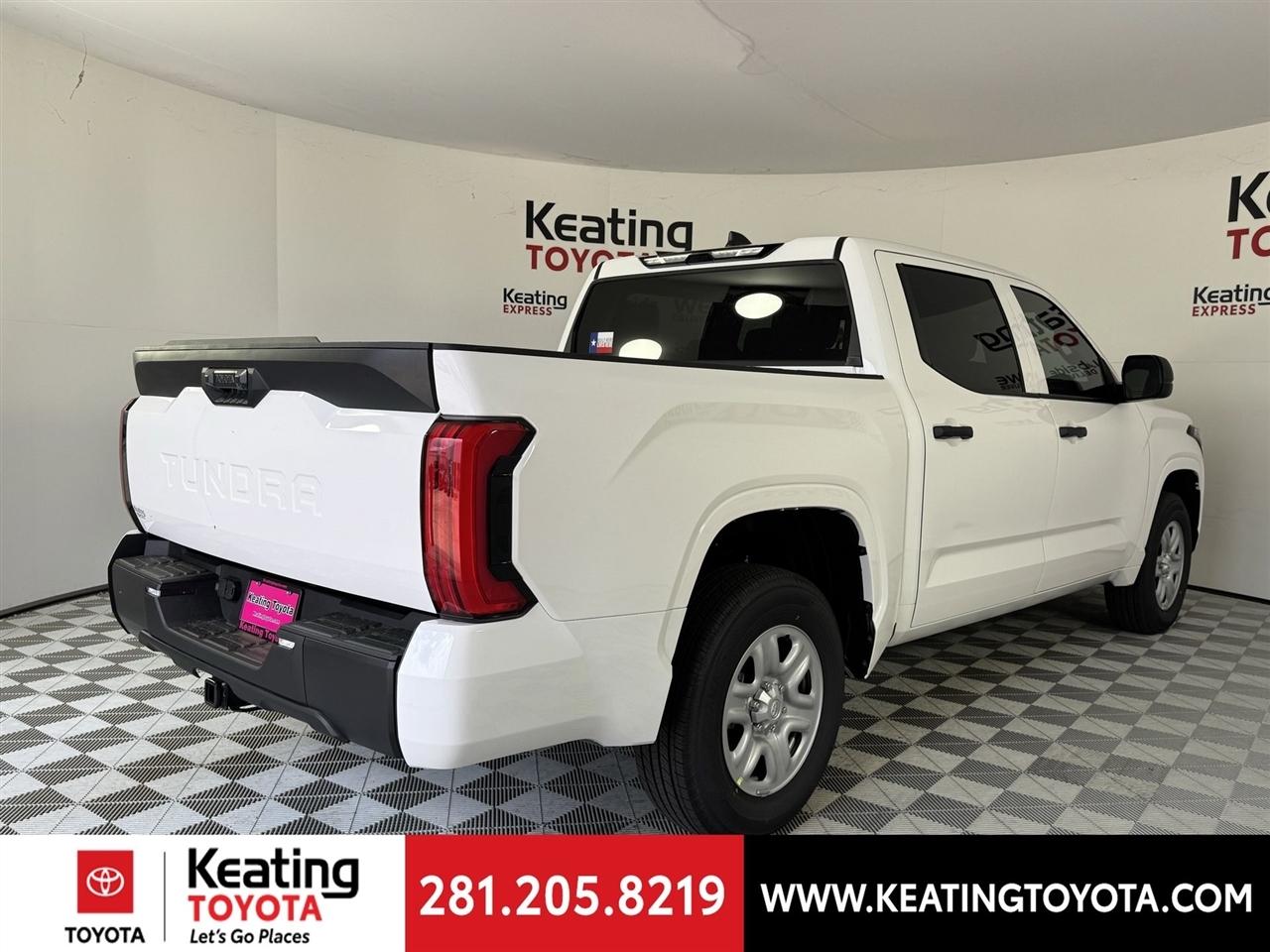 Toyota Tundra SR CrewMax 2WD 2026