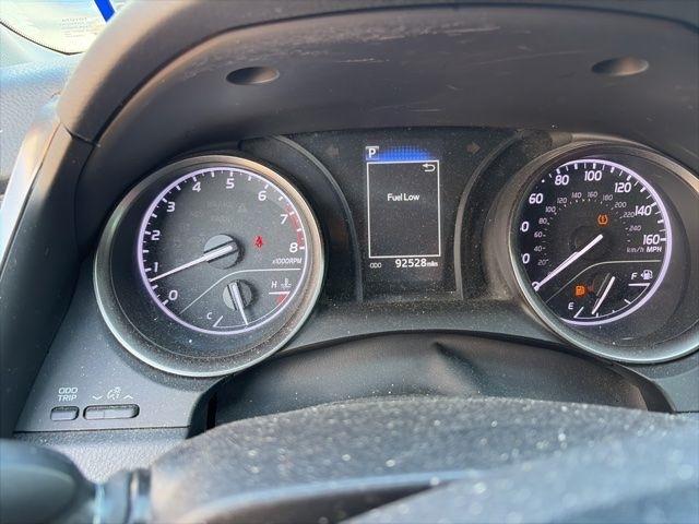 Toyota Camry SE 2022