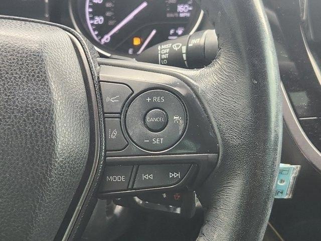 Toyota Camry SE 2022