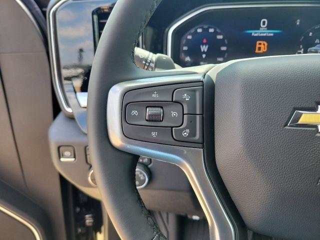 Chevrolet Silverado 1500 LT Crew Cab 4WD 2026