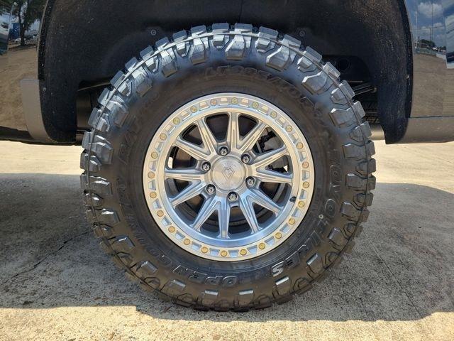 Chevrolet Silverado 1500 LT Crew Cab 4WD 2026