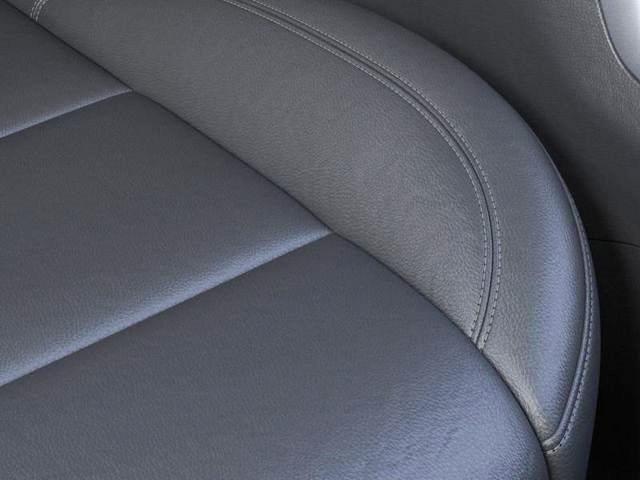 Chevrolet Silverado 1500 LT Crew Cab 4WD 2026