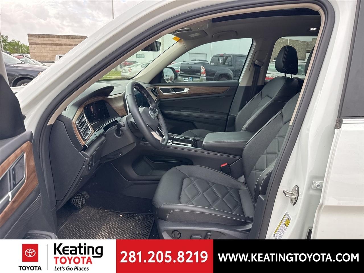 Volkswagen Atlas SE w/Technology 2025