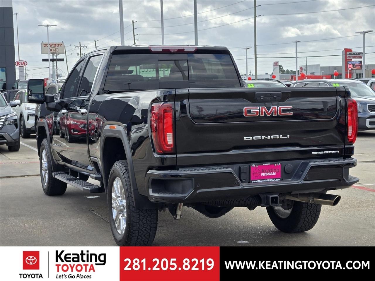 GMC Sierra 2500HD Denali Crew Cab 4WD SB 2022