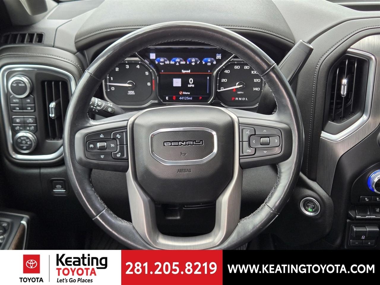 GMC Sierra 2500HD Denali Crew Cab 4WD SB 2022