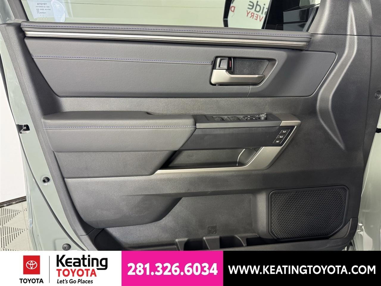 Toyota Tundra Platinum CrewMax 4WD 2026