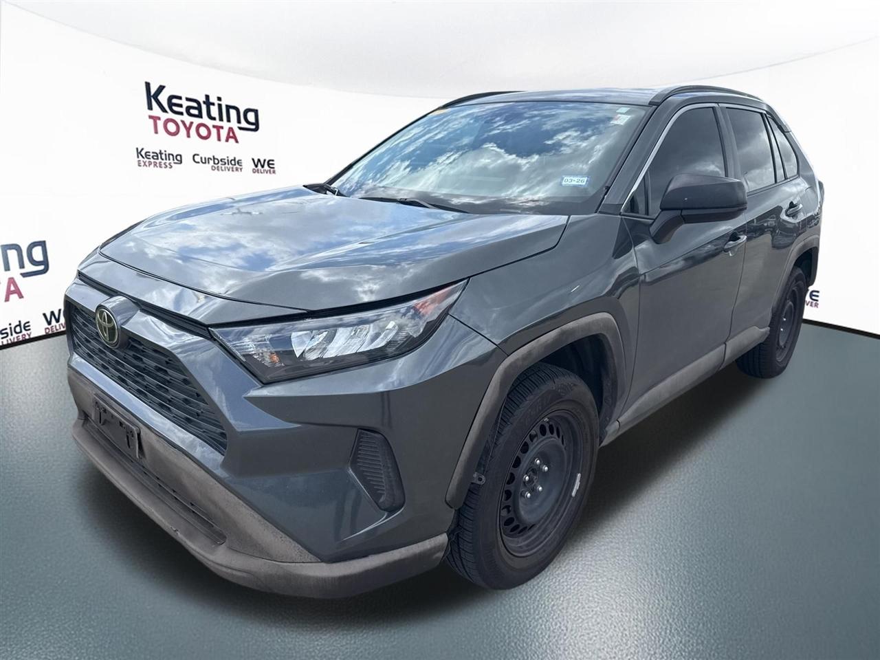 Toyota RAV4 LE 2021
