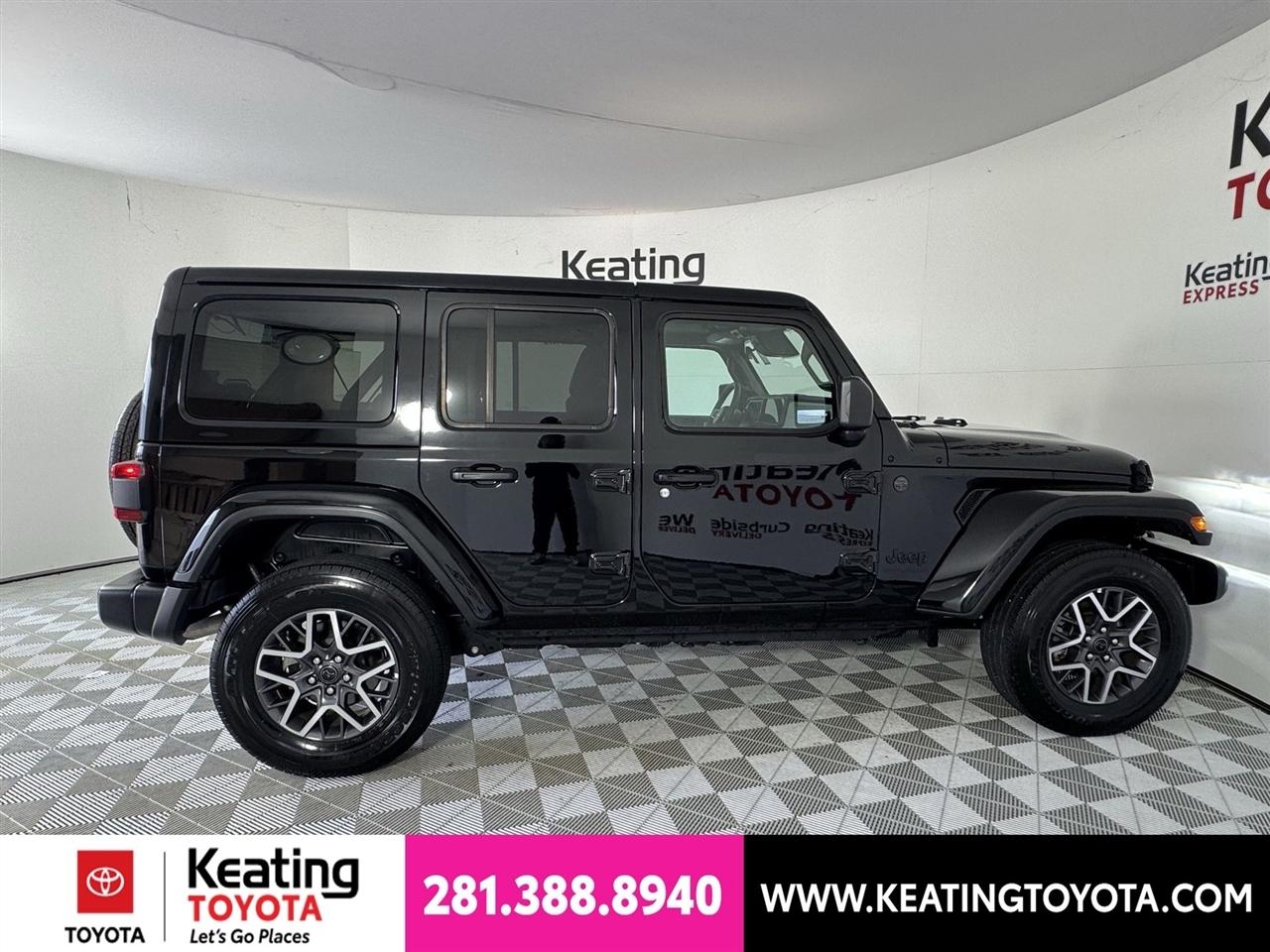 Jeep Wrangler Sahara 2025