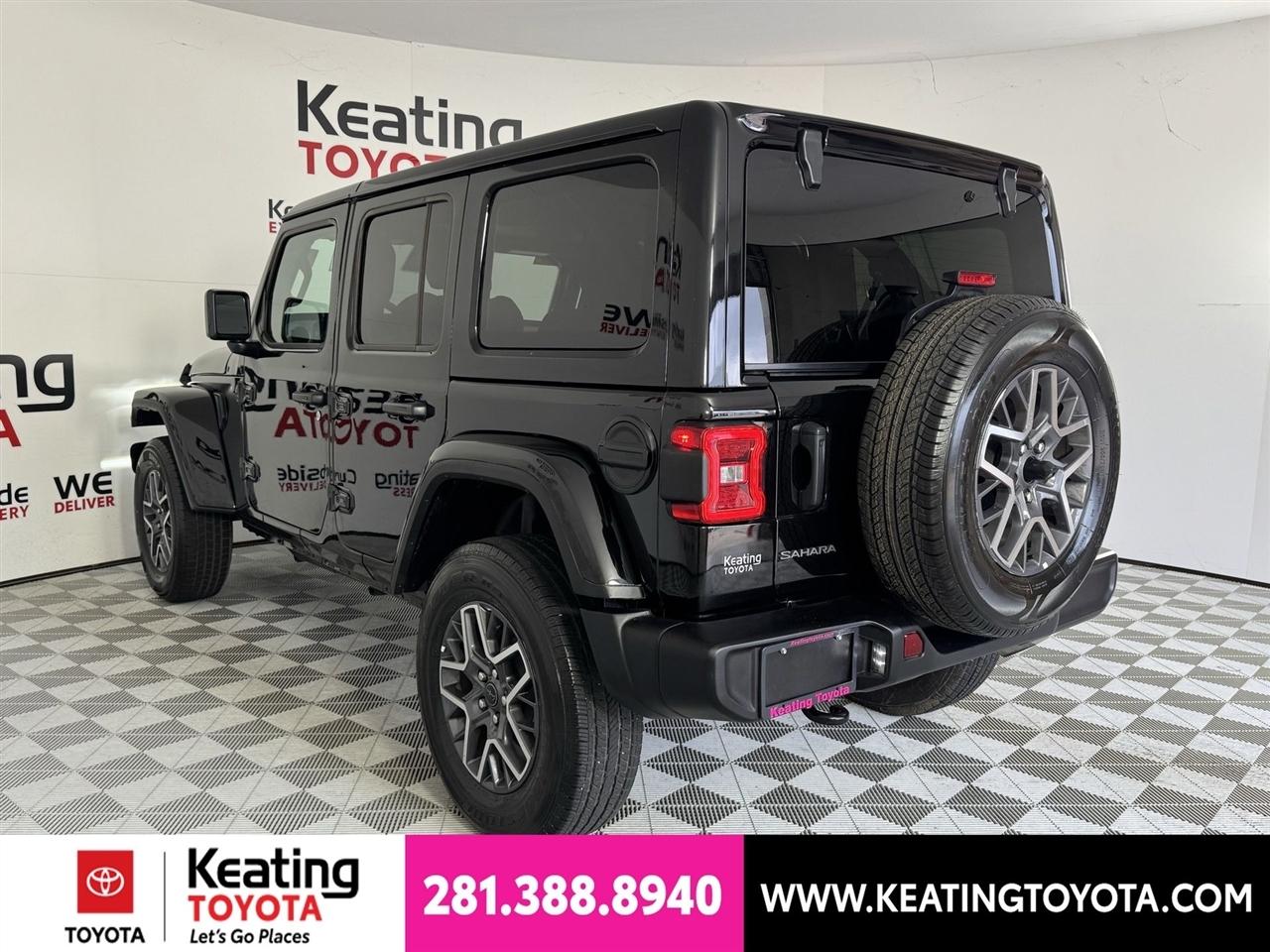Jeep Wrangler Sahara 2025