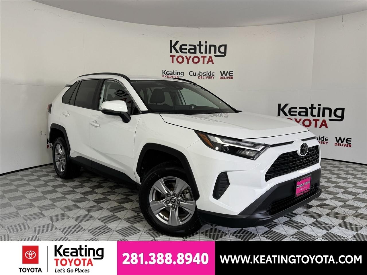 Toyota RAV4 XLE 2025