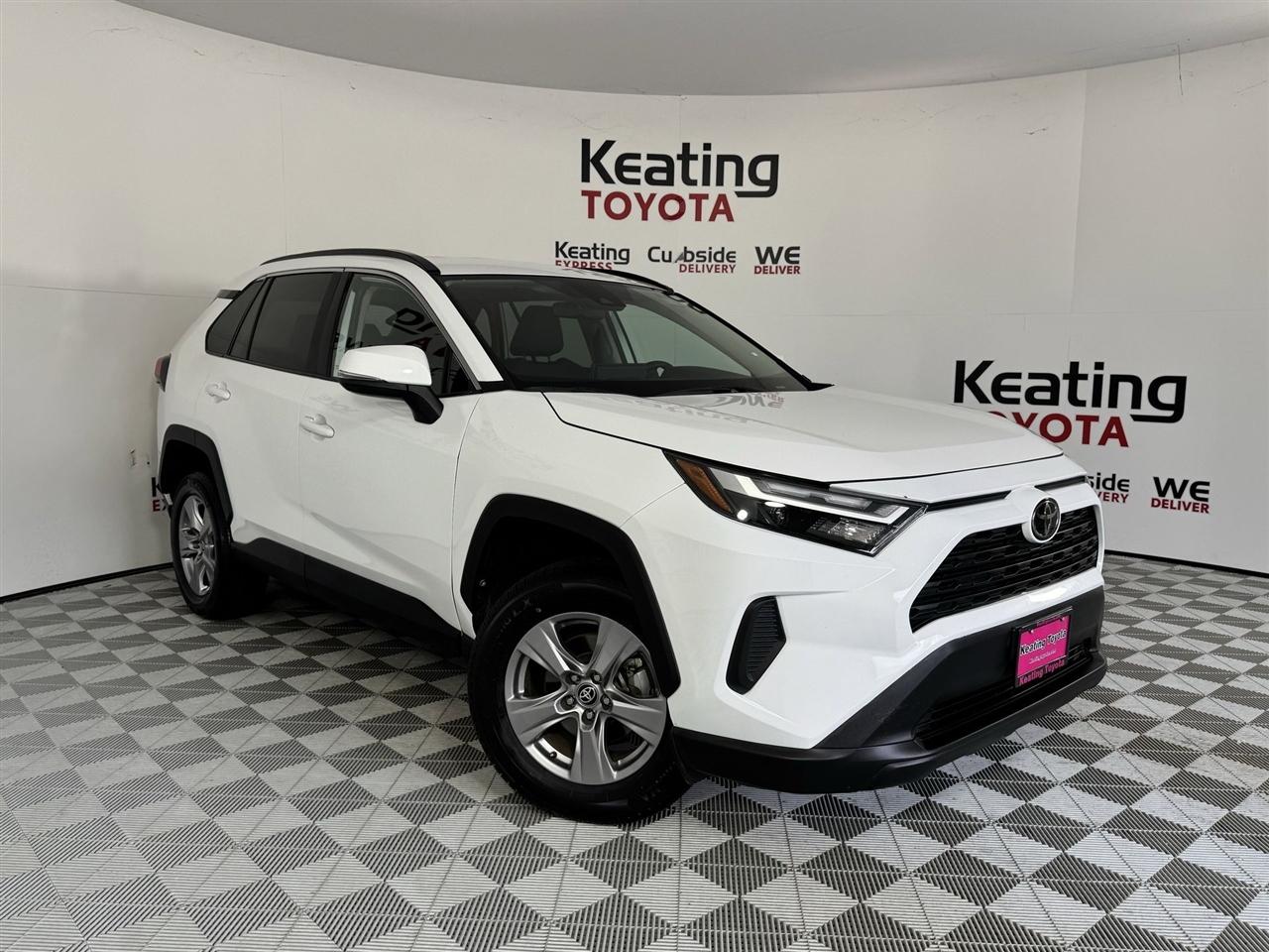 Toyota RAV4 XLE 2025