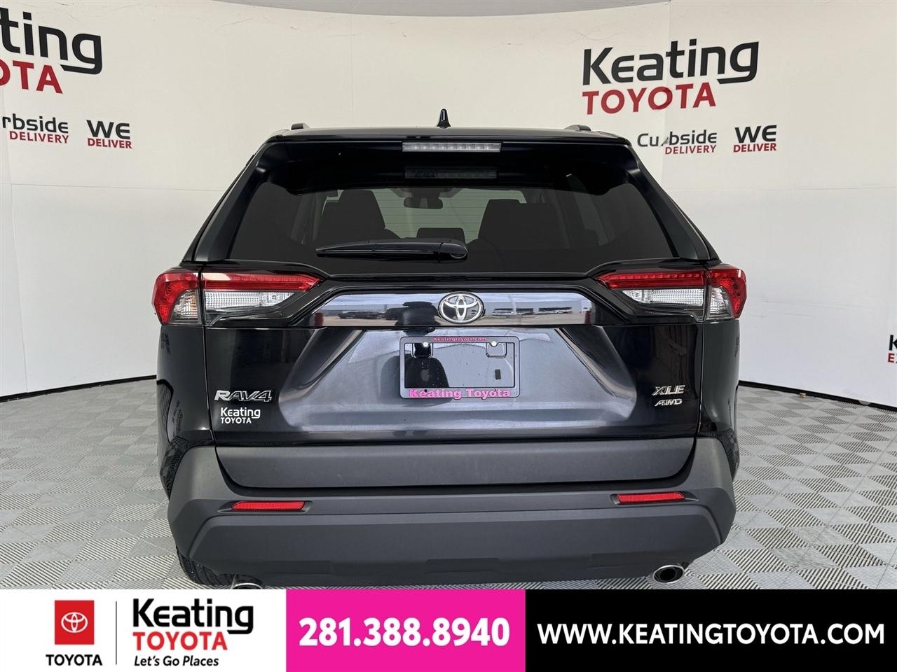 Toyota RAV4 XLE AWD 2025
