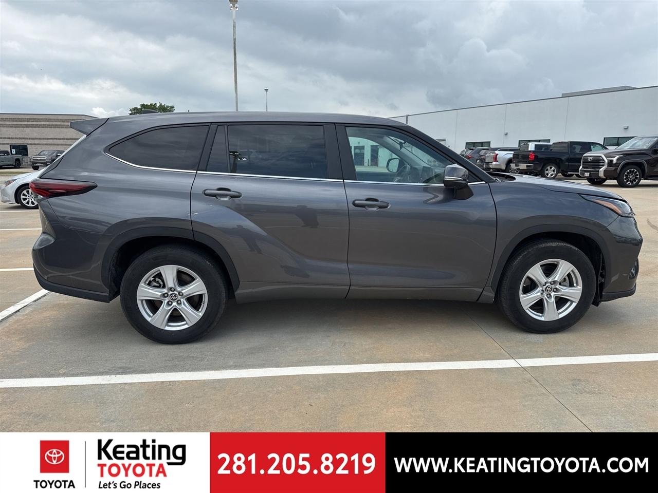 Toyota Highlander XLE 2025