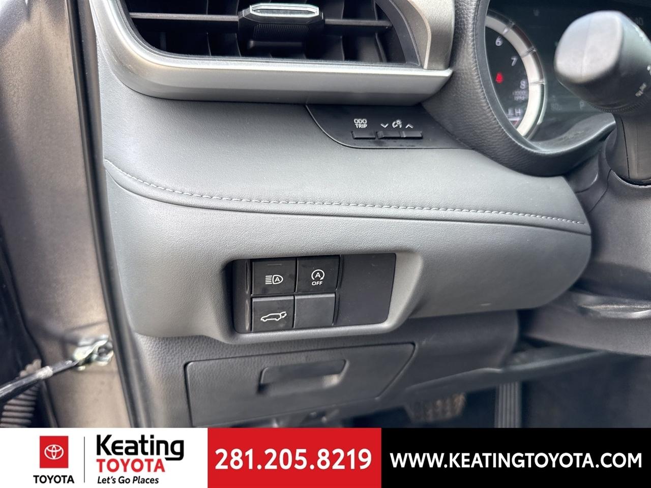 Toyota Highlander XLE 2025