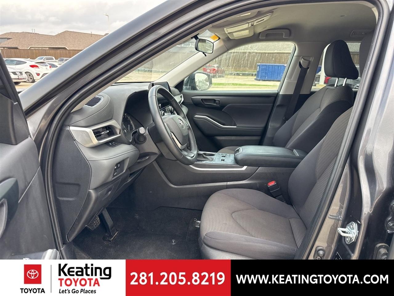 Toyota Highlander XLE 2025