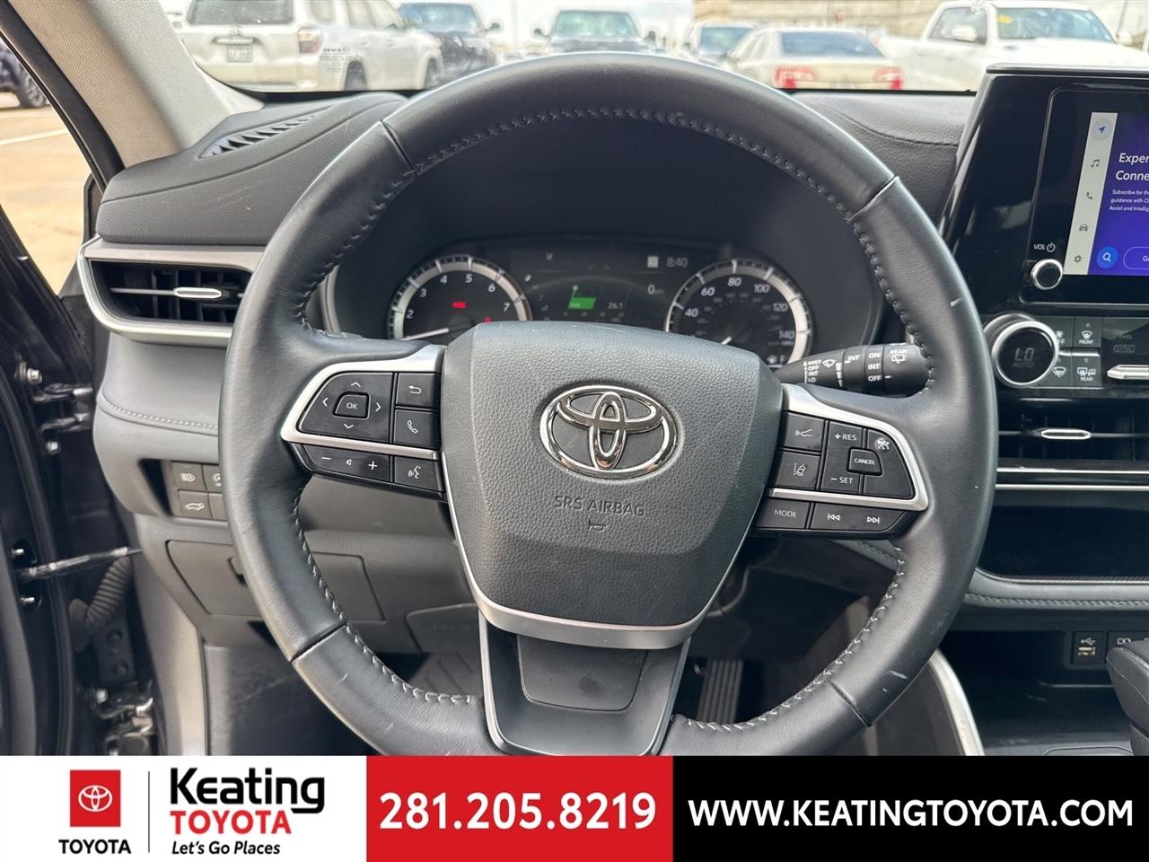 Toyota Highlander XLE 2025