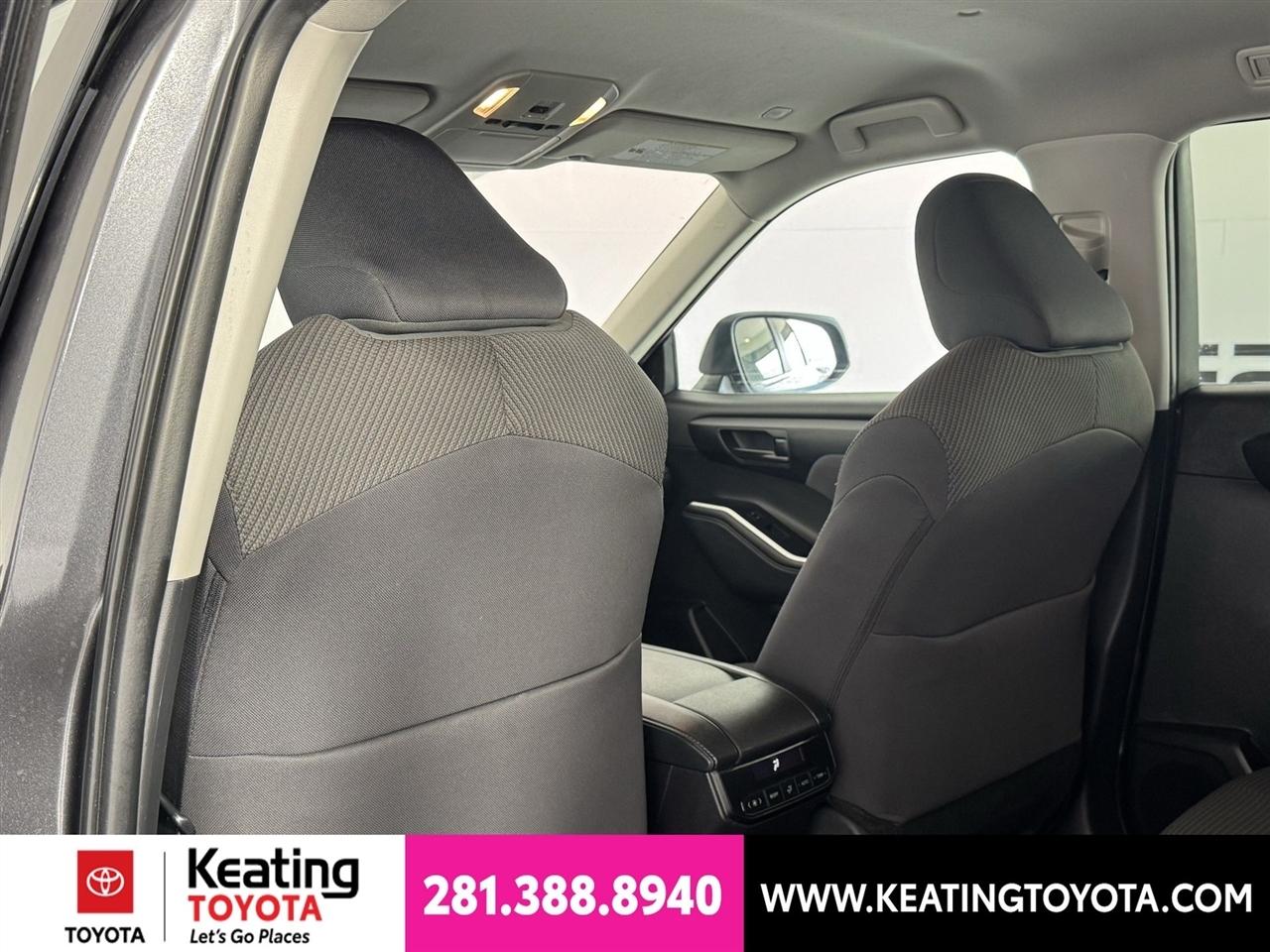 Toyota Highlander XLE 2025
