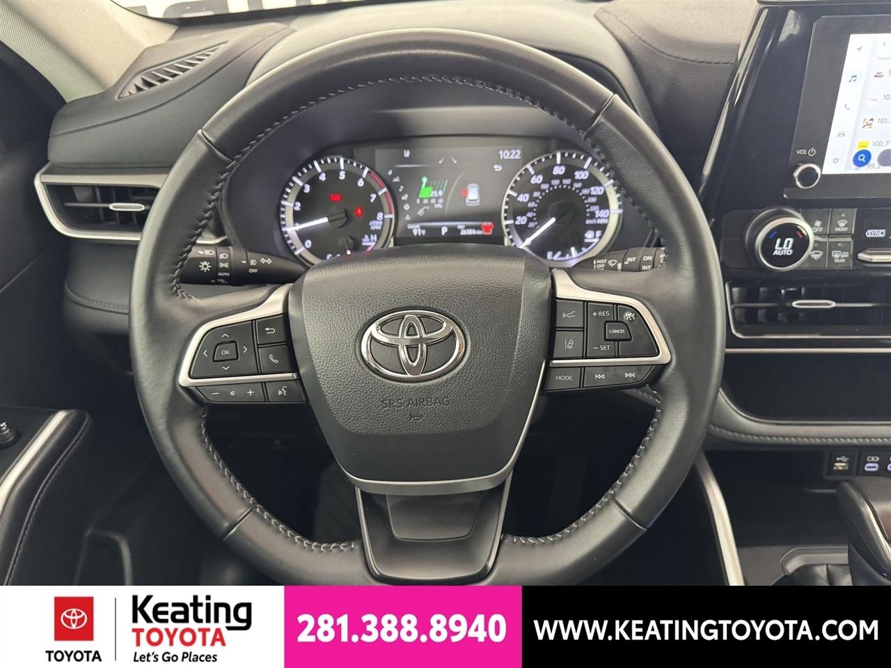 Toyota Highlander XLE 2025