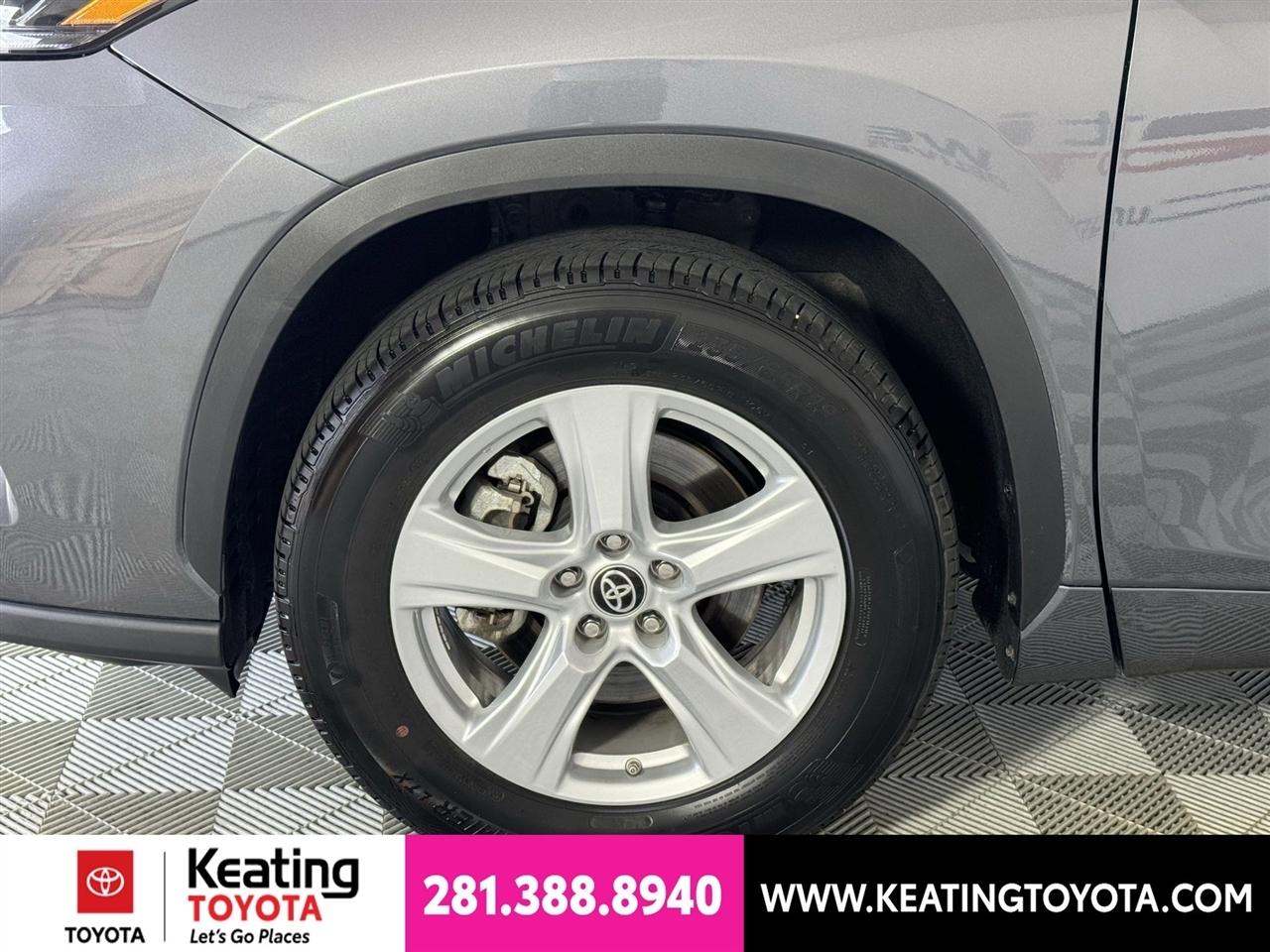 Toyota Highlander XLE 2025