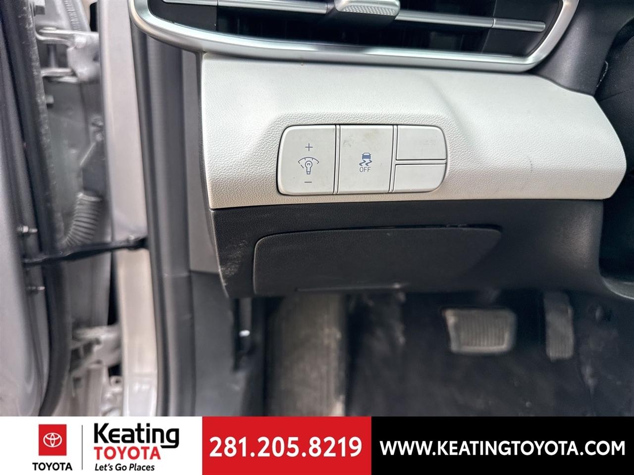 Hyundai Elantra Limited 2025