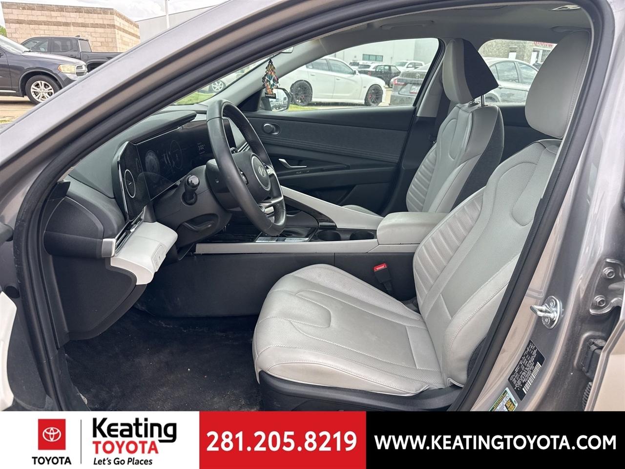 Hyundai Elantra Limited 2025