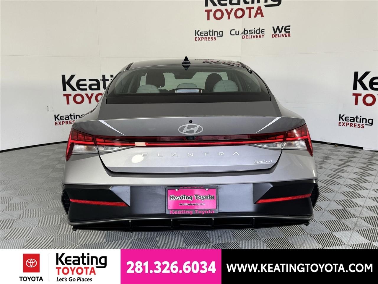 Hyundai Elantra Limited 2025
