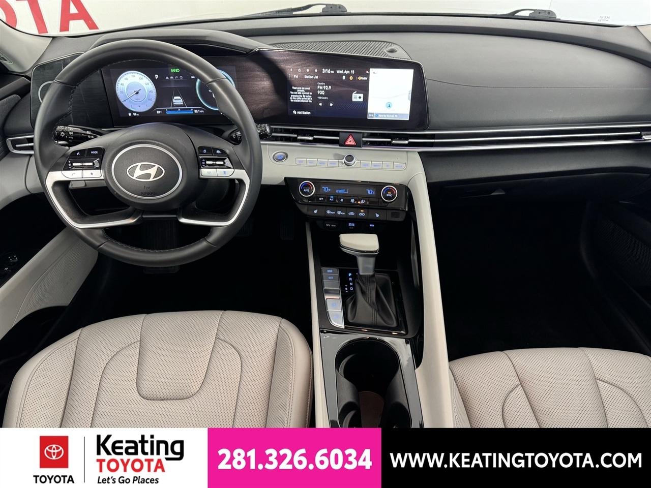 Hyundai Elantra Limited 2025