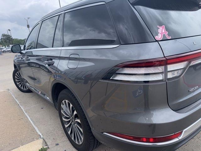 Lincoln Aviator Base AWD 2023