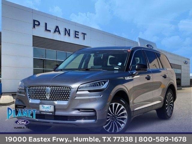 Lincoln Aviator Base AWD 2023