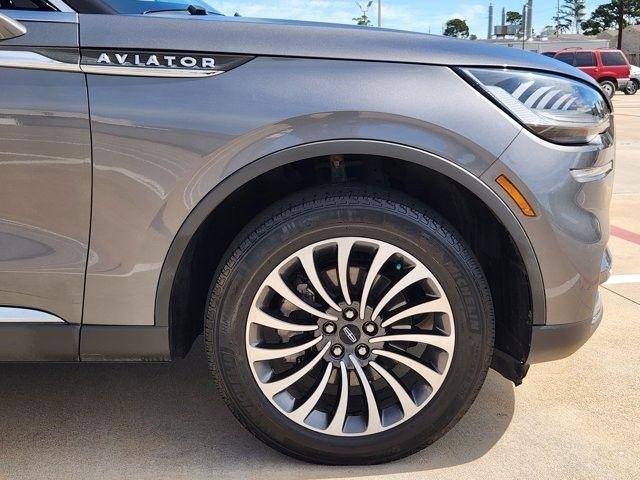 Lincoln Aviator Base AWD 2023