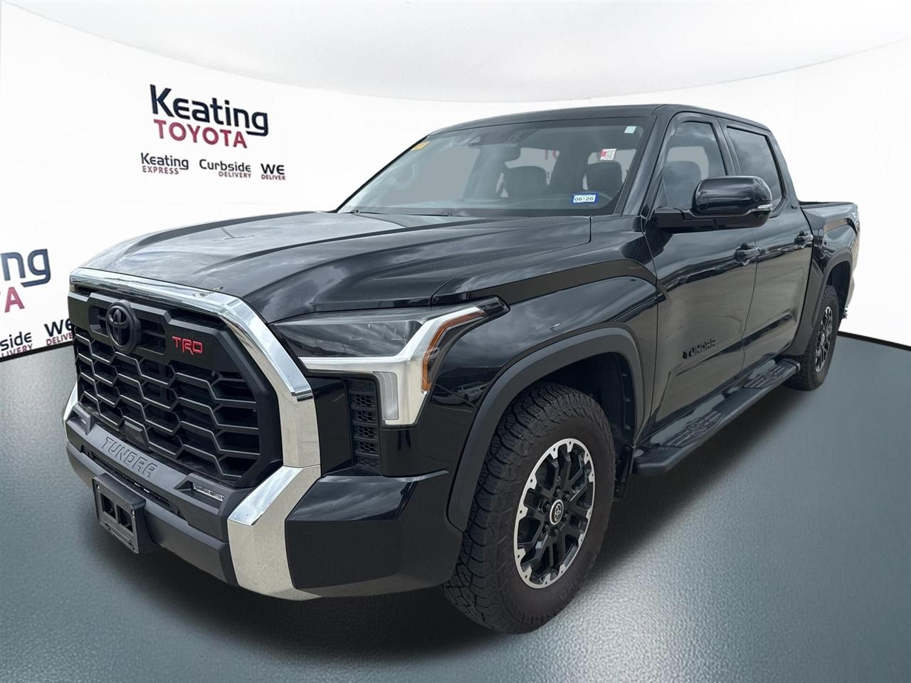 Toyota Tundra SR5 CrewMax 2WD 2024