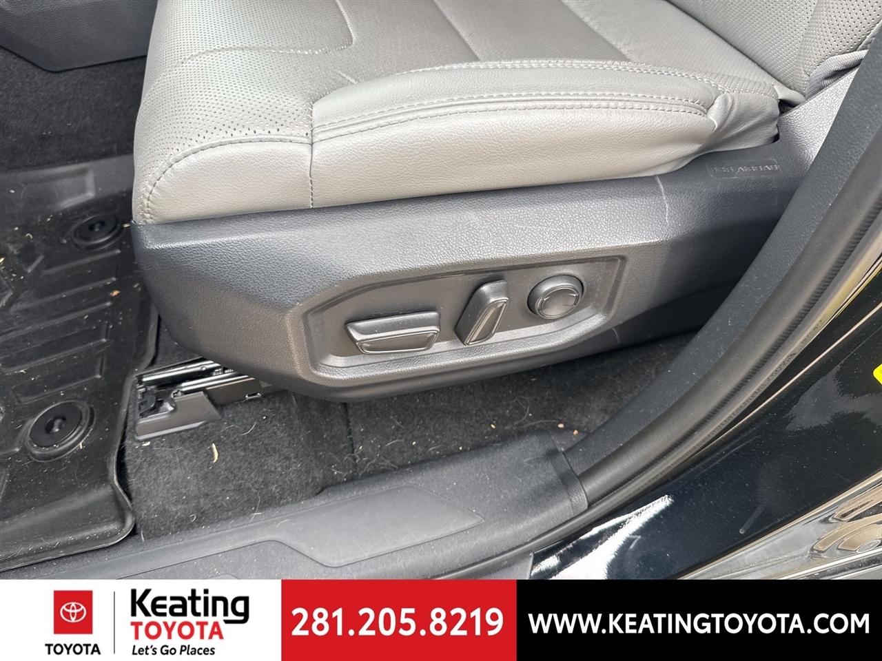 Toyota Tundra SR5 CrewMax 2WD 2024