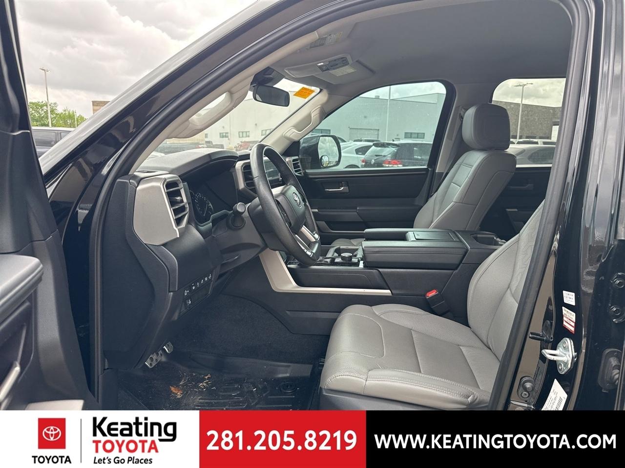 Toyota Tundra SR5 CrewMax 2WD 2024