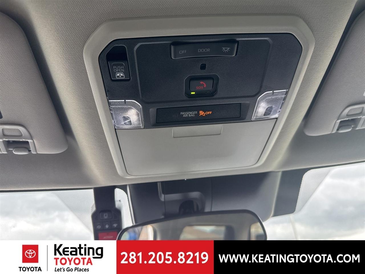 Toyota Tundra SR5 CrewMax 2WD 2024