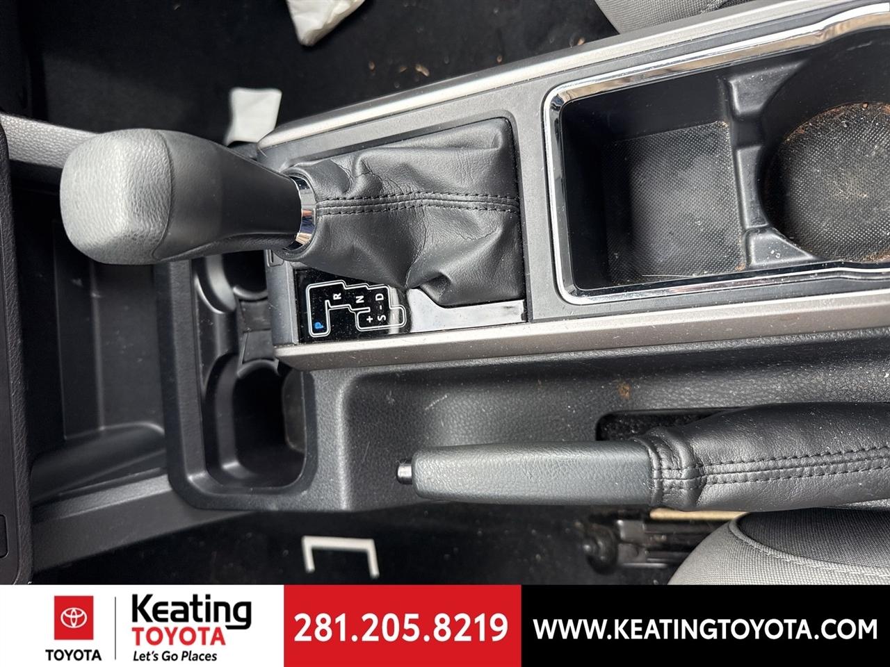 Toyota Tacoma SR5 Double Cab Long Bed V6 6AT 2WD 2017