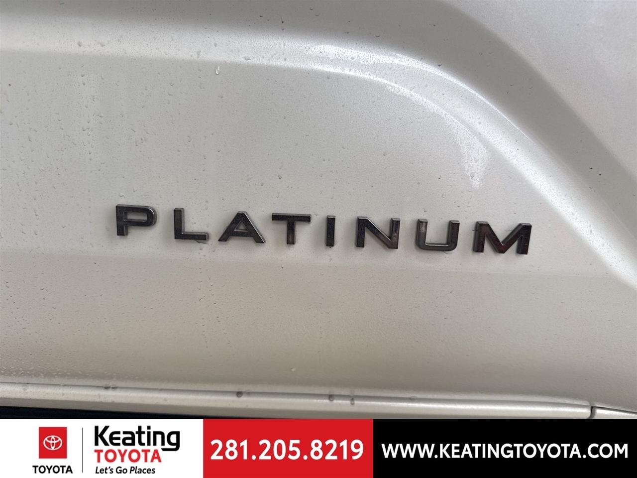 Toyota 4Runner Limited 4WD 2025