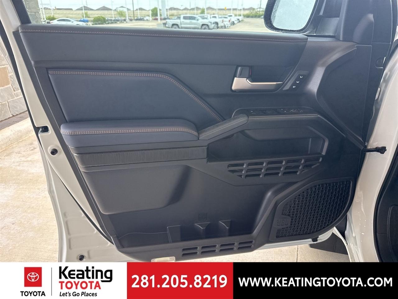 Toyota 4Runner Limited 4WD 2025