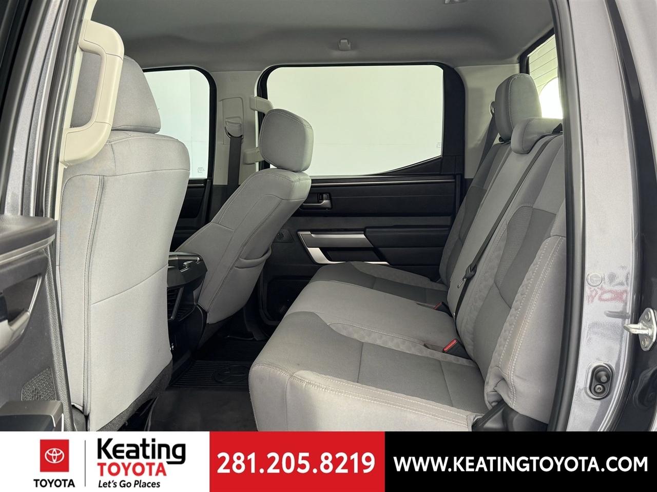 Toyota Tundra SR5 CrewMax 4WD 2023