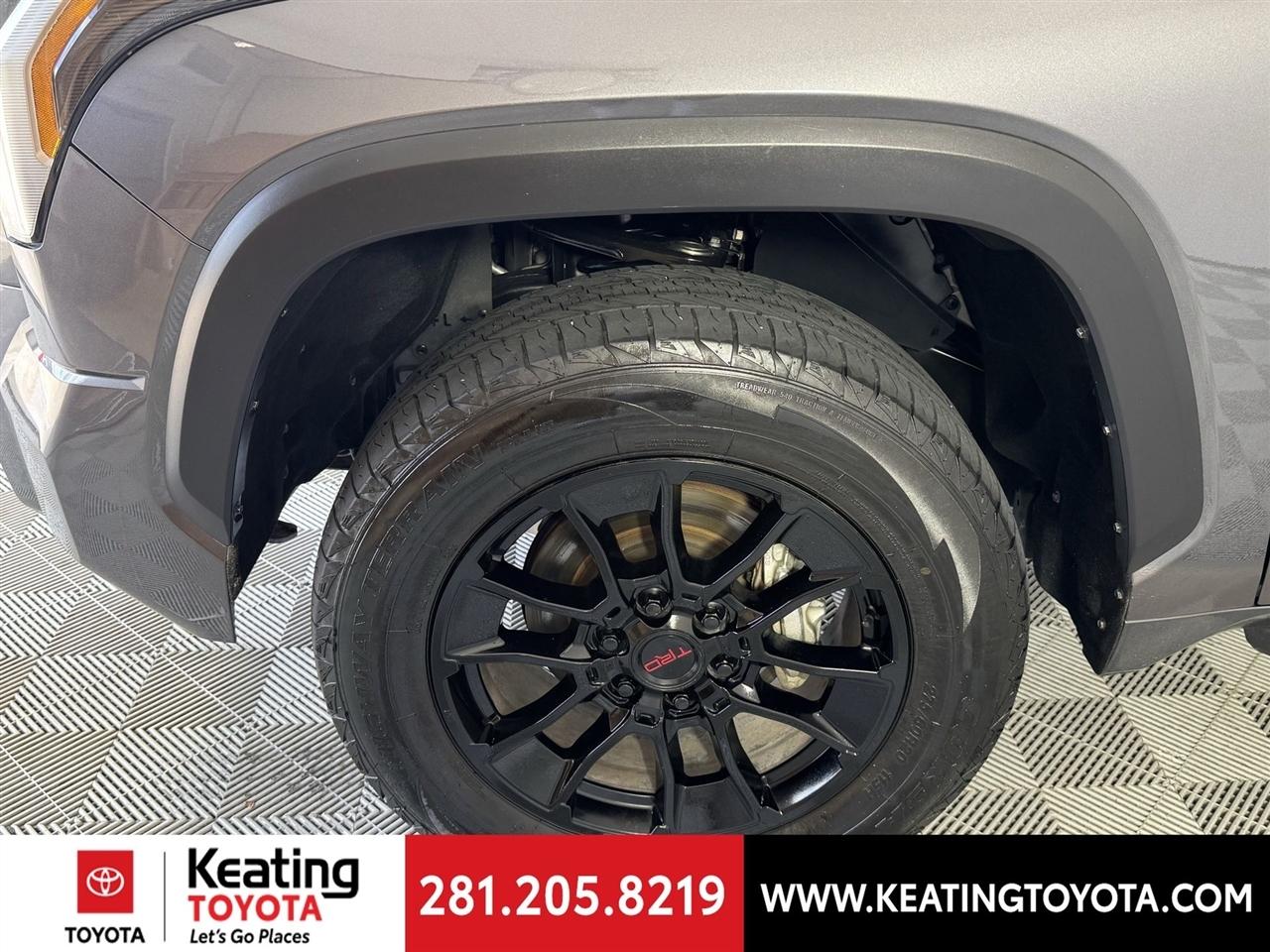 Toyota Tundra SR5 CrewMax 4WD 2023