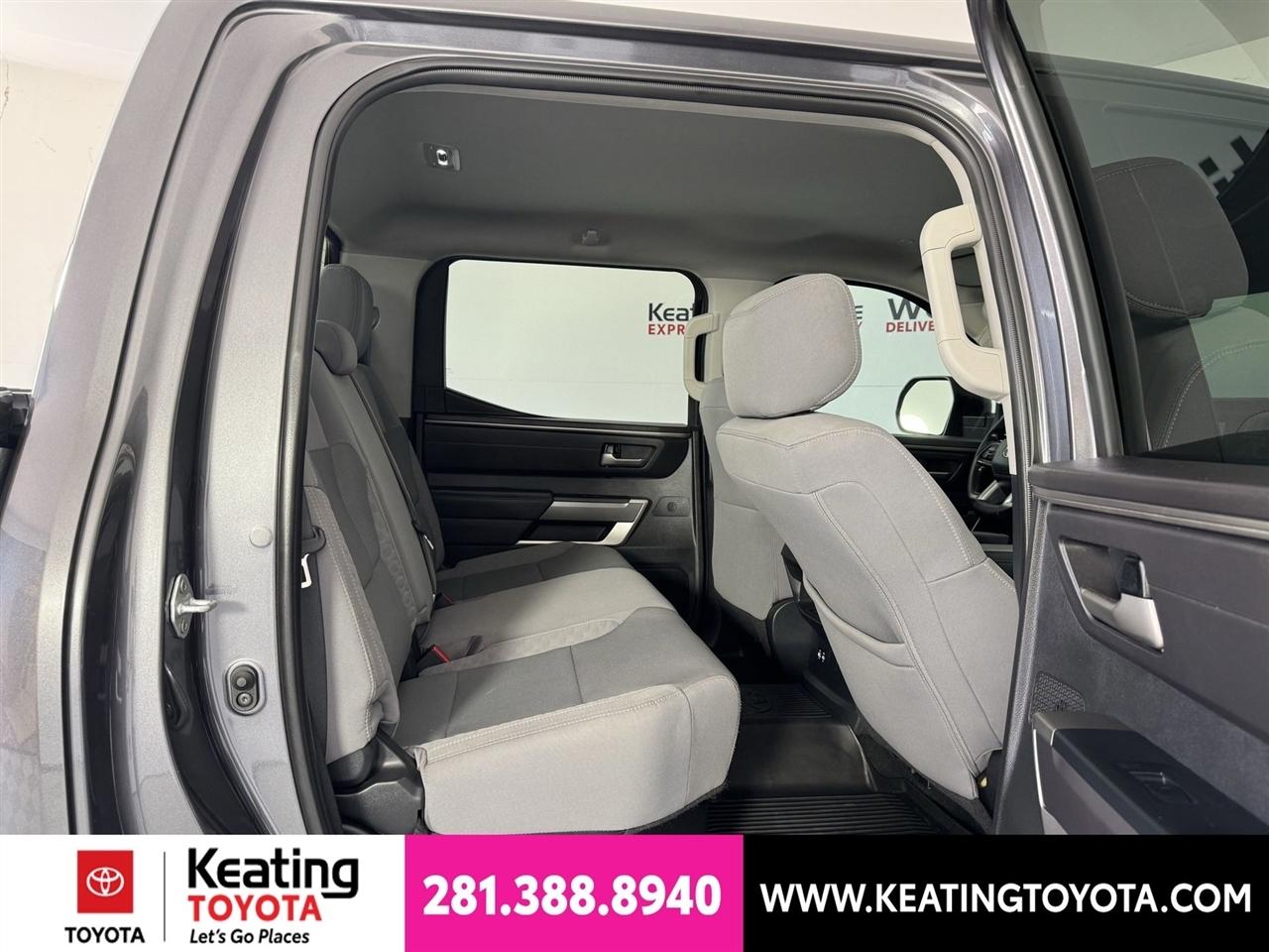 Toyota Tundra SR5 CrewMax 4WD 2023