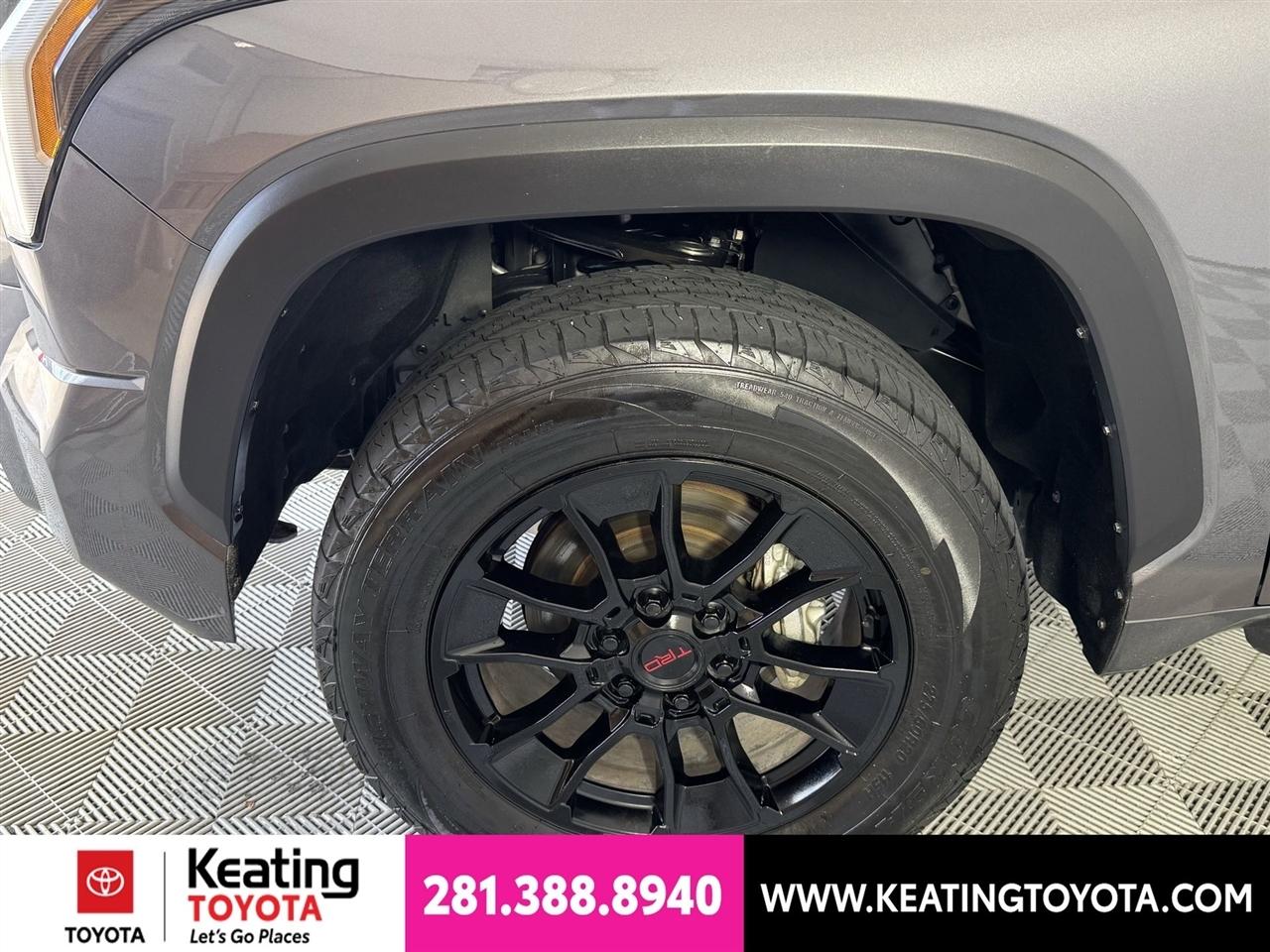 Toyota Tundra SR5 CrewMax 4WD 2023