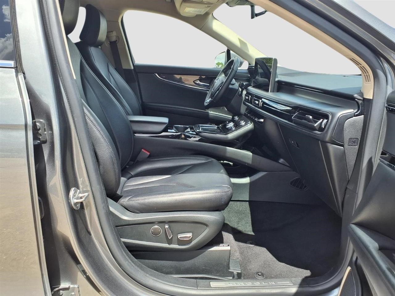 Lincoln Nautilus Base 2022